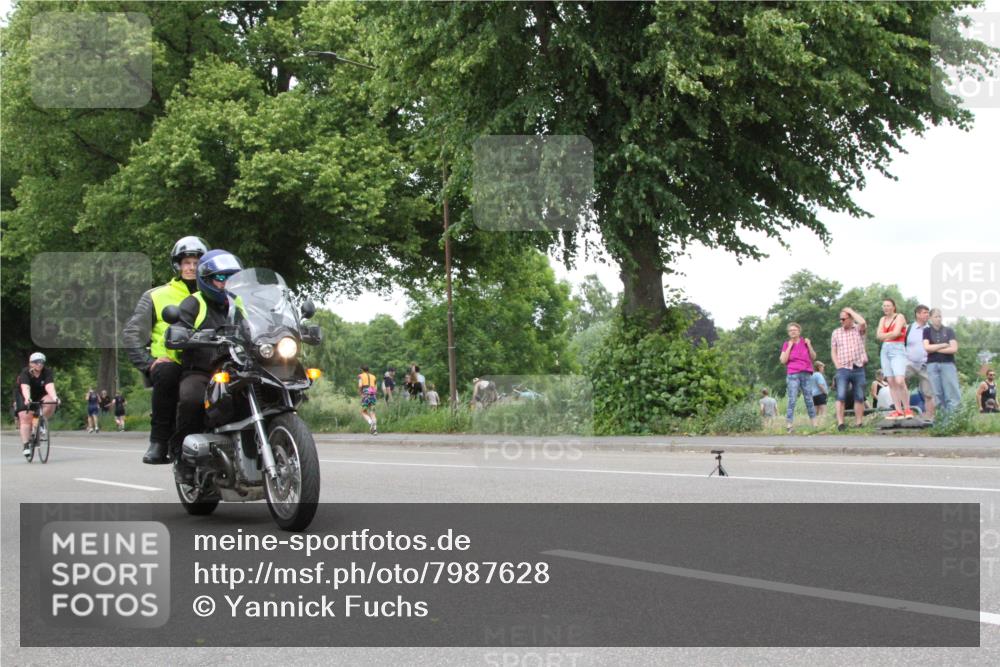 15.06.2025 - 7 Türme Triathlon Yannick Fuchs http://msf.ph/oto/7987628 15.06.2025 13:58:51 Radfahren  meine-sportfotos.de