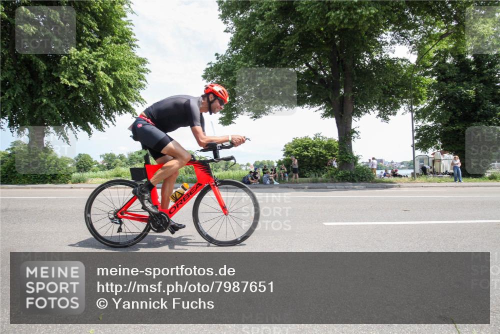 15.06.2025 - 7 Türme Triathlon Yannick Fuchs http://msf.ph/oto/7987651 15.06.2025 12:47:50 Radfahren 247, 411, 443, 477, 609 meine-sportfotos.de