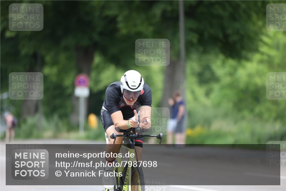 15.06.2025 - 7 Türme Triathlon Yannick Fuchs http://msf.ph/oto/7987698 15.06.2025 11:42:59 Radfahren 254, 283, 290, 317 meine-sportfotos.de