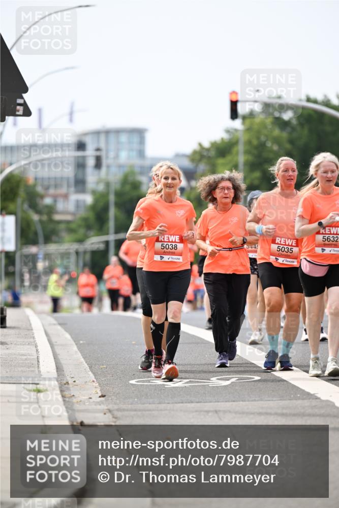 15.06.2025 - REWE Women's Run Dr. Thomas Lammeyer http://msf.ph/oto/7987704 15.06.2025 10:48:18 Laufen 5038, 5632, 5449, 5035 meine-sportfotos.de