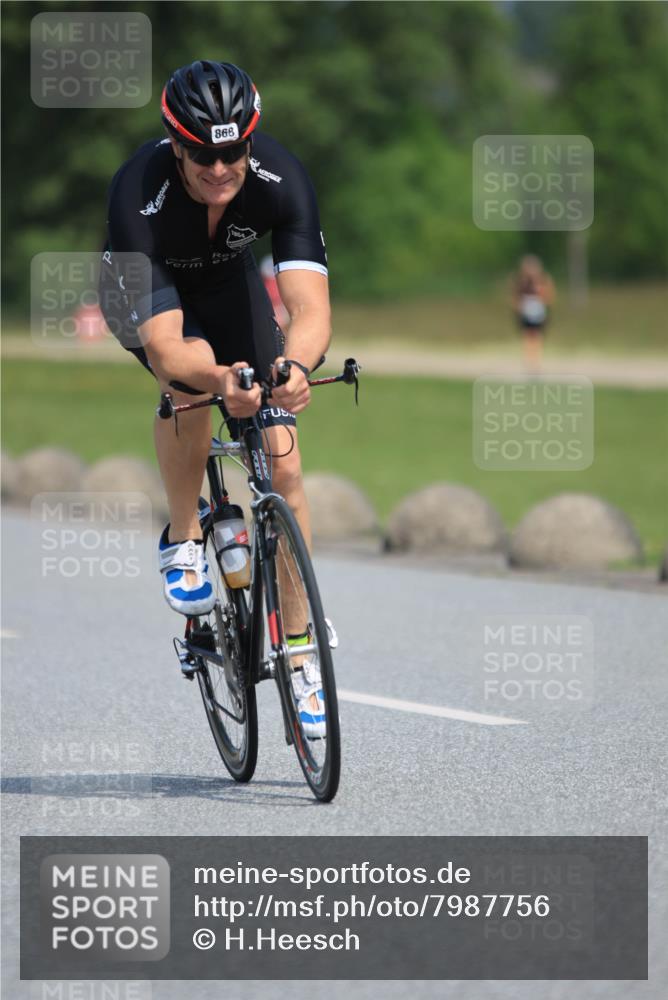 21.06.2025 - 27. Vierlanden-Triathlon H.Heesch http://msf.ph/oto/7987756 15.06.2025 11:38:47 Radfahren 636, 668, 744, 755, 793 meine-sportfotos.de