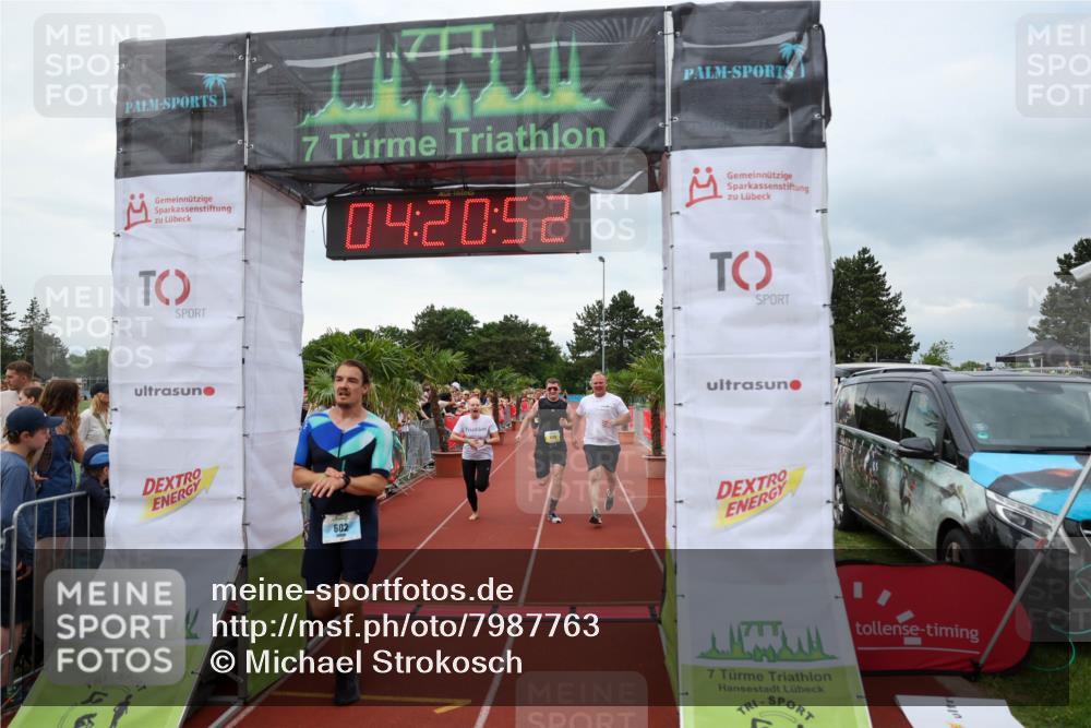 15.06.2025 - 7 Türme Triathlon Michael Strokosch http://msf.ph/oto/7987763 15.06.2025 14:20:51 Ziel 602, 954, 1178 meine-sportfotos.de