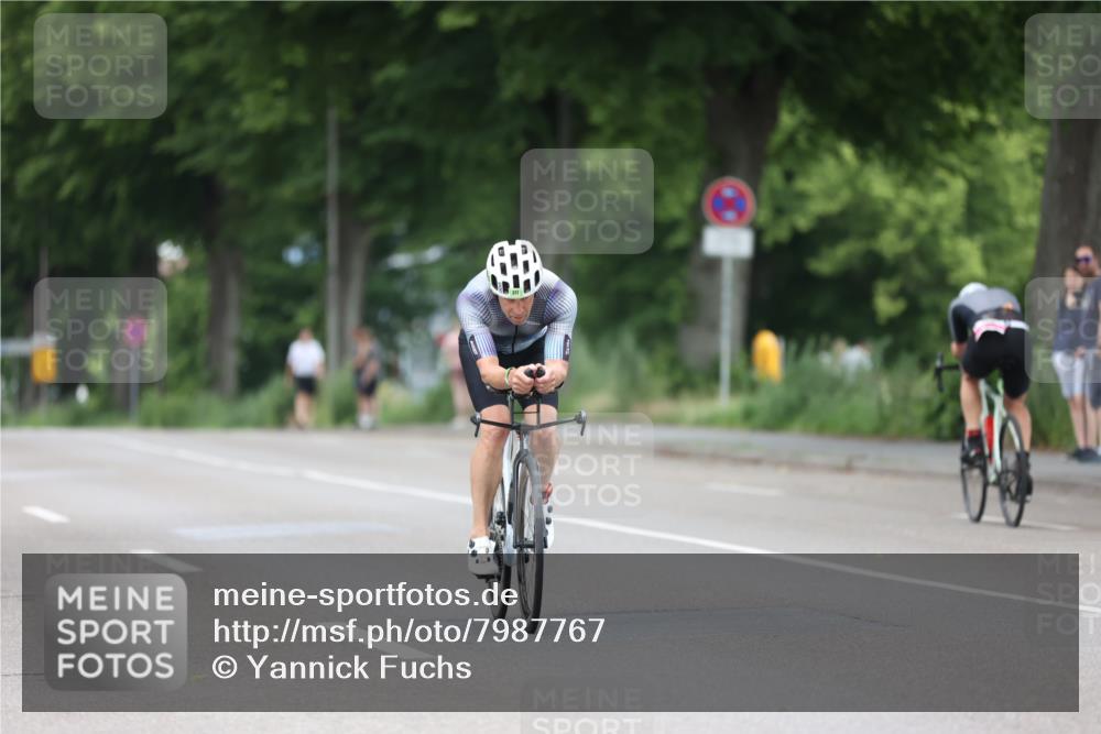 15.06.2025 - 7 Türme Triathlon Yannick Fuchs http://msf.ph/oto/7987767 15.06.2025 11:43:05 Radfahren 254, 290, 317 meine-sportfotos.de
