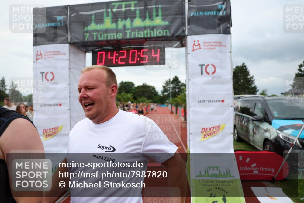 15.06.2025 - 7 Türme Triathlon Michael Strokosch http://msf.ph/oto/7987820 15.06.2025 14:20:54 Ziel 602, 954, 1178 meine-sportfotos.de