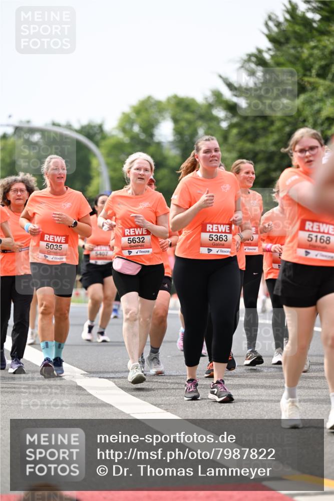 15.06.2025 - REWE Women's Run Dr. Thomas Lammeyer http://msf.ph/oto/7987822 15.06.2025 10:48:20 Laufen 5035, 5407, 5632, 5363, 5168 meine-sportfotos.de
