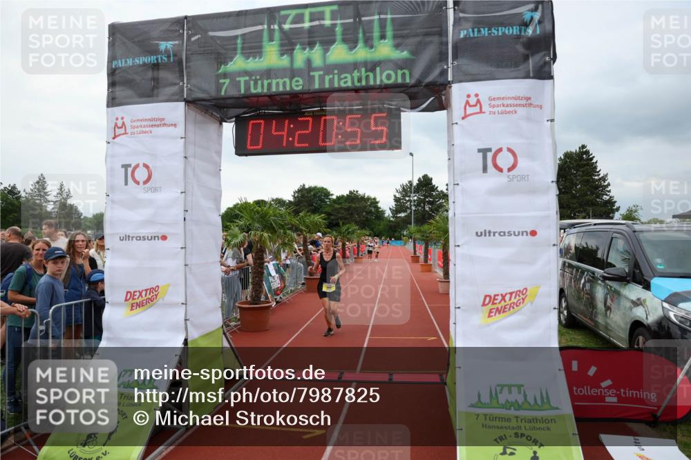 15.06.2025 - 7 Türme Triathlon Michael Strokosch http://msf.ph/oto/7987825 15.06.2025 14:20:55 Ziel 602, 954, 1178 meine-sportfotos.de