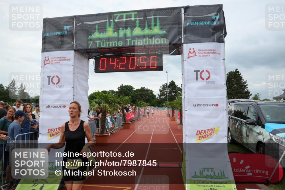 15.06.2025 - 7 Türme Triathlon Michael Strokosch http://msf.ph/oto/7987845 15.06.2025 14:20:56 Ziel 602, 954, 1178 meine-sportfotos.de