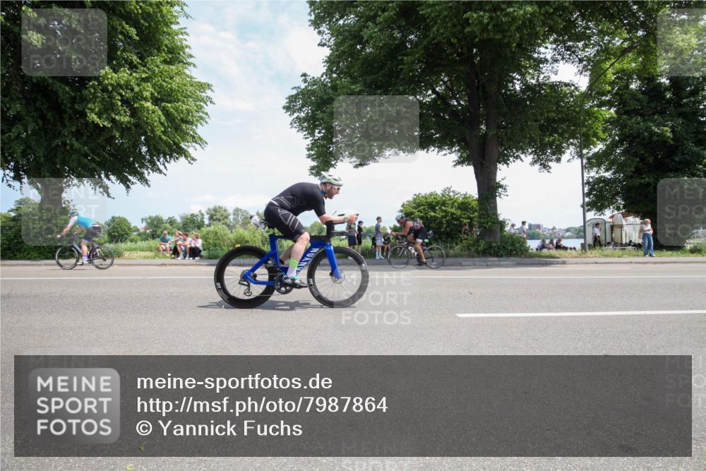 15.06.2025 - 7 Türme Triathlon Yannick Fuchs http://msf.ph/oto/7987864 15.06.2025 12:49:53 Radfahren 466, 498, 677 meine-sportfotos.de
