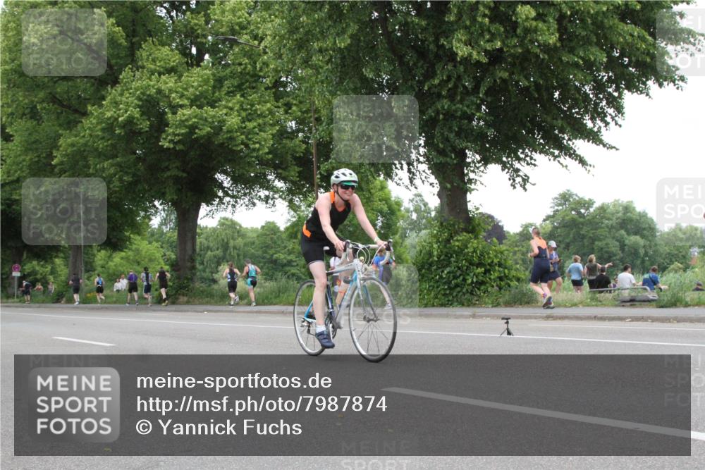 15.06.2025 - 7 Türme Triathlon Yannick Fuchs http://msf.ph/oto/7987874 15.06.2025 14:03:18 Radfahren  meine-sportfotos.de