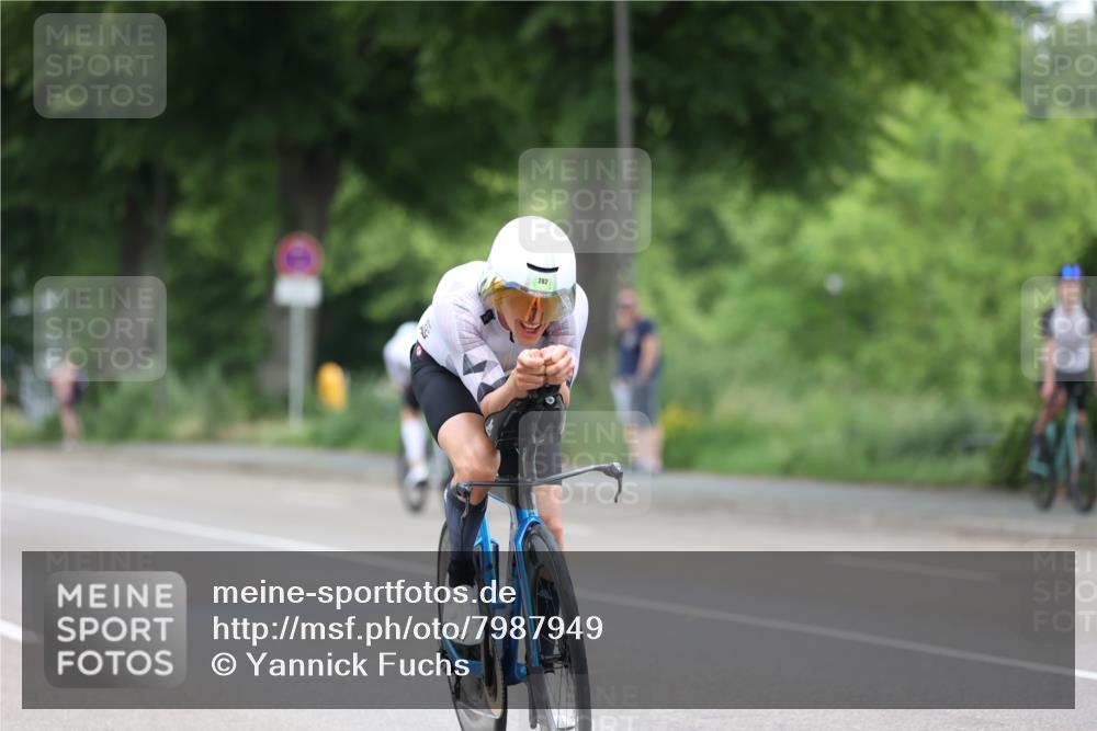 15.06.2025 - 7 Türme Triathlon Yannick Fuchs http://msf.ph/oto/7987949 15.06.2025 11:43:37 Radfahren 318 meine-sportfotos.de