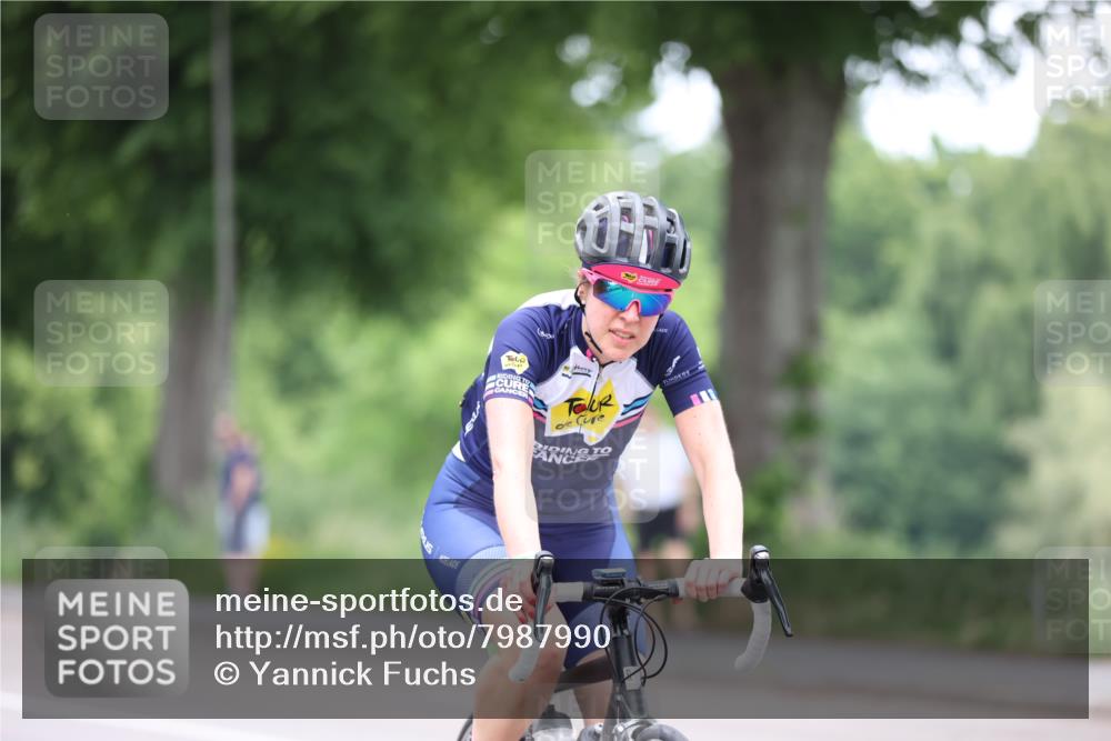 15.06.2025 - 7 Türme Triathlon Yannick Fuchs http://msf.ph/oto/7987990 15.06.2025 11:43:50 Radfahren 225, 240, 287, 302 meine-sportfotos.de