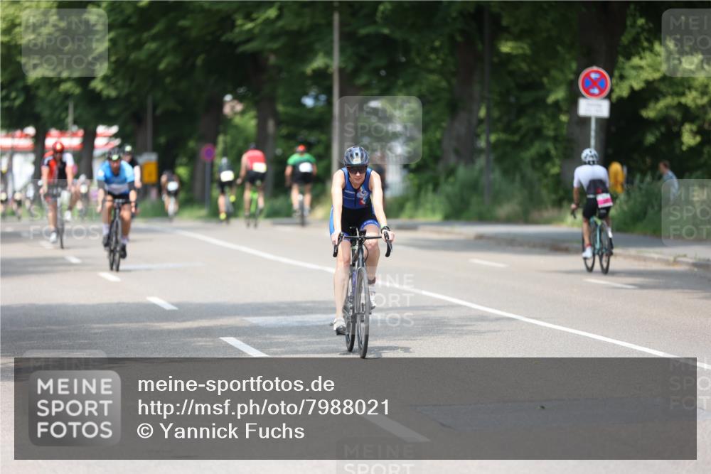 15.06.2025 - 7 Türme Triathlon Yannick Fuchs http://msf.ph/oto/7988021 15.06.2025 12:59:32 Radfahren 663, 727, 755, 842, 859 meine-sportfotos.de