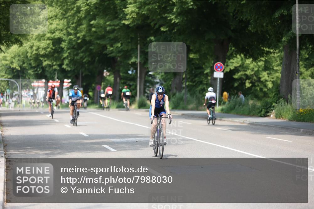 15.06.2025 - 7 Türme Triathlon Yannick Fuchs http://msf.ph/oto/7988030 15.06.2025 12:59:32 Radfahren 663, 727, 755, 842, 859 meine-sportfotos.de