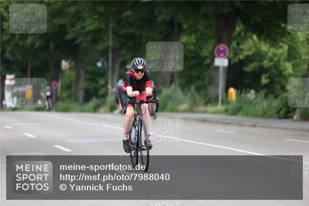 15.06.2025 - 7 Türme Triathlon Yannick Fuchs http://msf.ph/oto/7988040 15.06.2025 11:44:03 Radfahren 232, 233, 236 meine-sportfotos.de