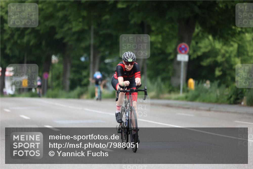 15.06.2025 - 7 Türme Triathlon Yannick Fuchs http://msf.ph/oto/7988051 15.06.2025 11:44:03 Radfahren 232, 233, 236 meine-sportfotos.de
