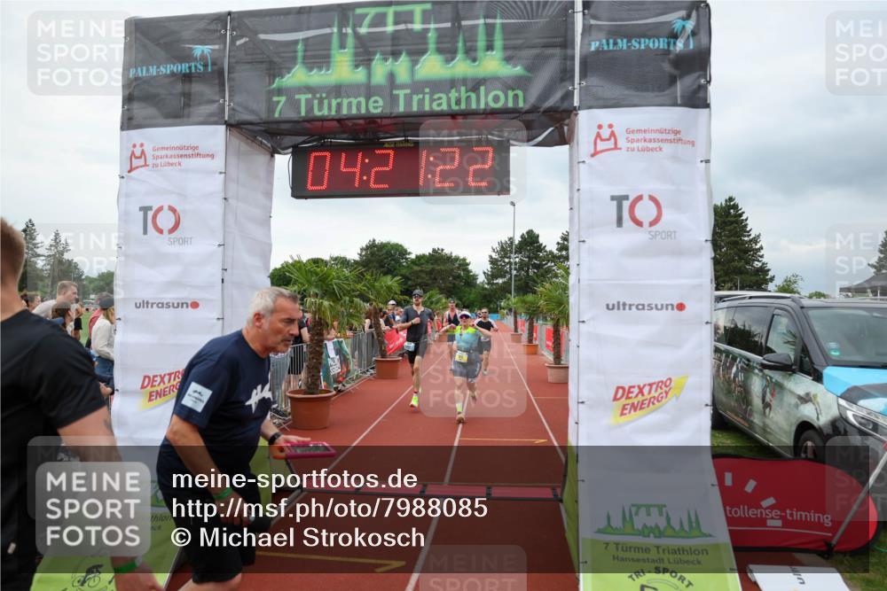 15.06.2025 - 7 Türme Triathlon Michael Strokosch http://msf.ph/oto/7988085 15.06.2025 14:21:21 Ziel 546, 616, 647, 960, 1017, 1051 meine-sportfotos.de