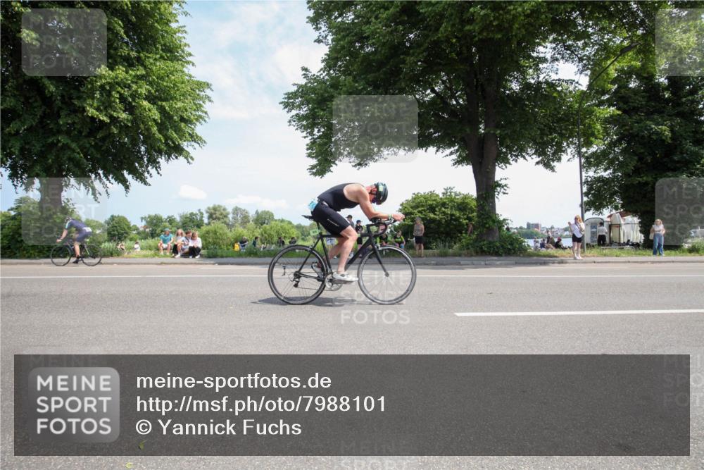15.06.2025 - 7 Türme Triathlon Yannick Fuchs http://msf.ph/oto/7988101 15.06.2025 12:52:12 Radfahren 400, 500, 622 meine-sportfotos.de