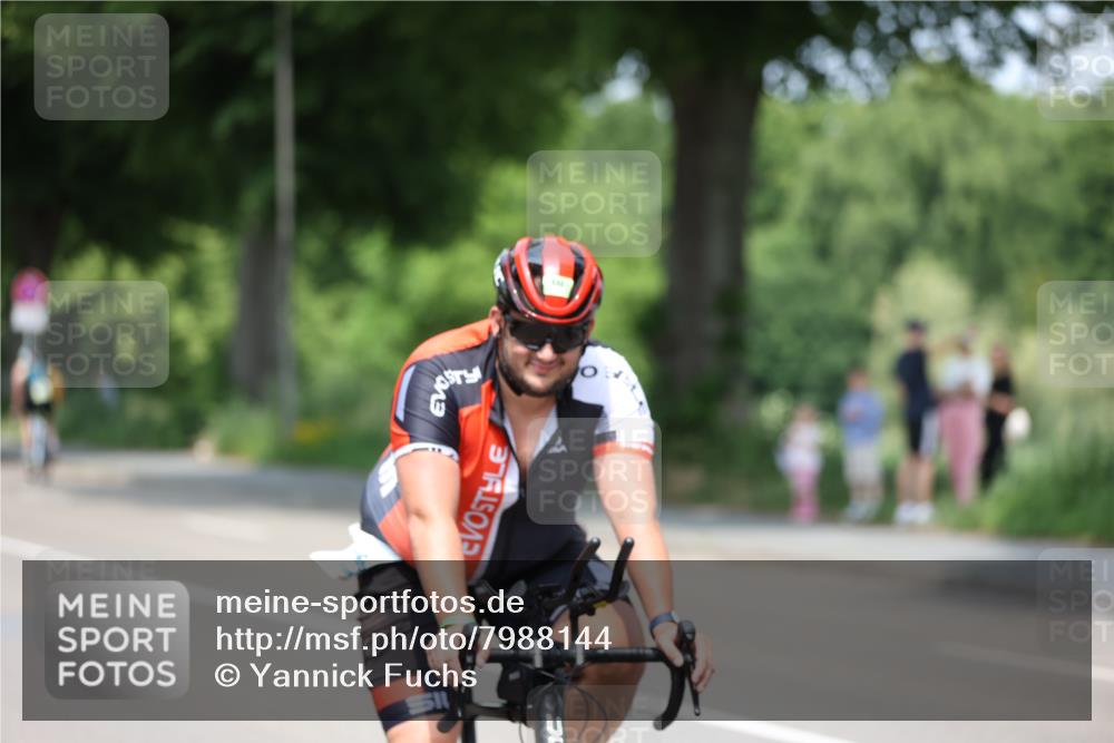15.06.2025 - 7 Türme Triathlon Yannick Fuchs http://msf.ph/oto/7988144 15.06.2025 12:59:38 Radfahren 558, 663, 727, 792, 859 meine-sportfotos.de