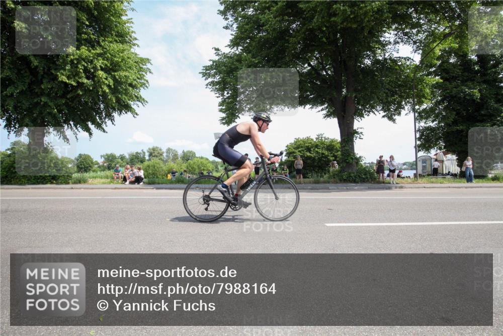 15.06.2025 - 7 Türme Triathlon Yannick Fuchs http://msf.ph/oto/7988164 15.06.2025 12:52:42 Radfahren 570 meine-sportfotos.de