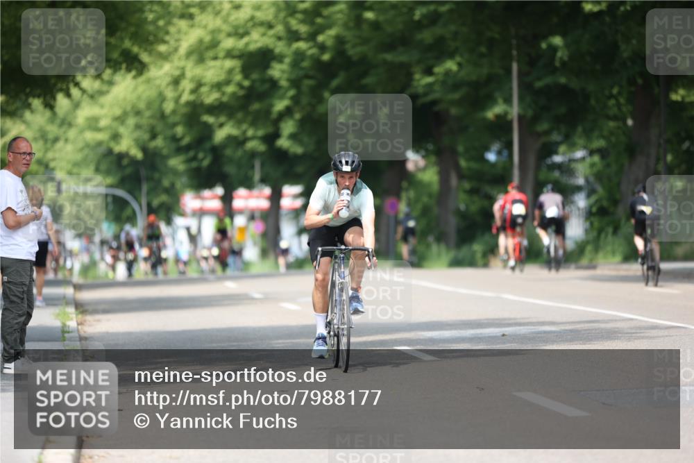 15.06.2025 - 7 Türme Triathlon Yannick Fuchs http://msf.ph/oto/7988177 15.06.2025 13:00:18 Radfahren 355, 531, 741, 869 meine-sportfotos.de
