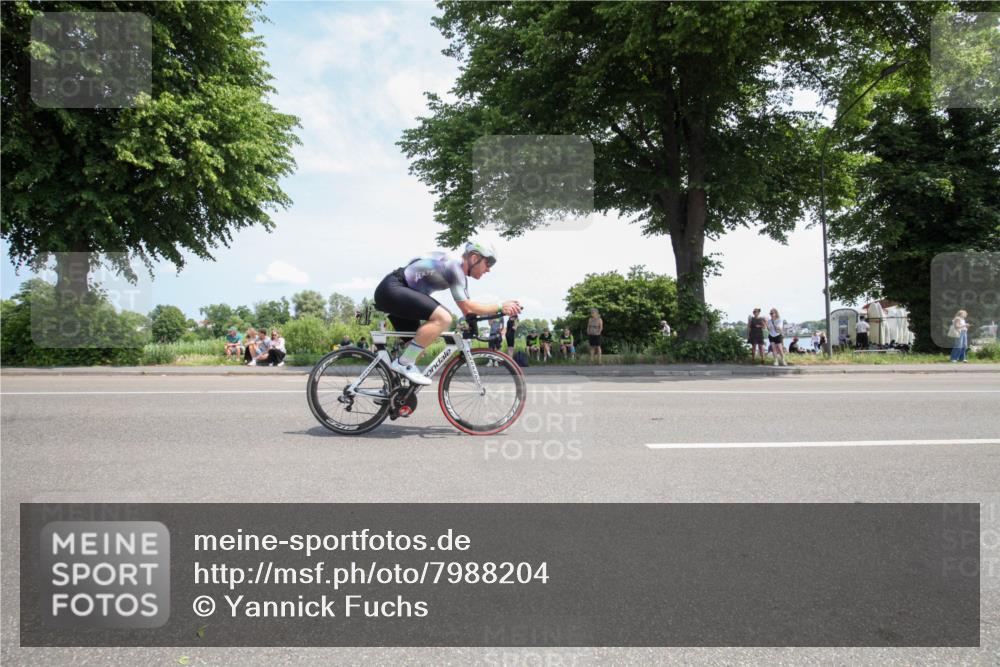 15.06.2025 - 7 Türme Triathlon Yannick Fuchs http://msf.ph/oto/7988204 15.06.2025 12:52:52 Radfahren 241, 631, 653, 661 meine-sportfotos.de