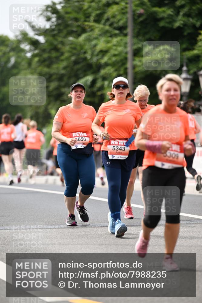 15.06.2025 - REWE Women's Run Dr. Thomas Lammeyer http://msf.ph/oto/7988235 15.06.2025 10:48:30 Laufen 650, 5343, 5309 meine-sportfotos.de