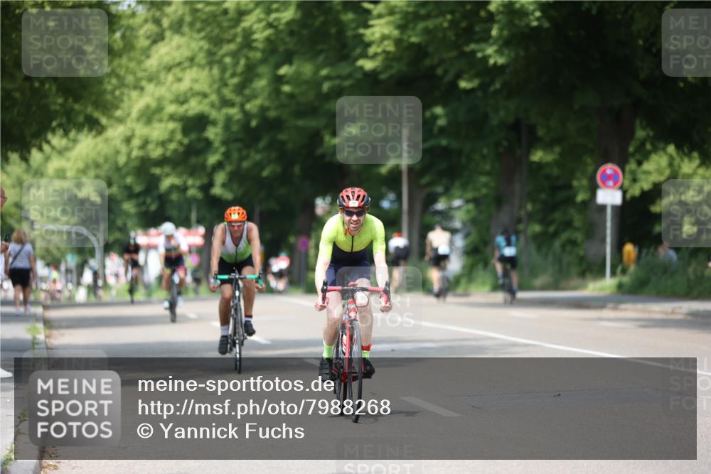 15.06.2025 - 7 Türme Triathlon Yannick Fuchs http://msf.ph/oto/7988268 15.06.2025 13:00:25 Radfahren 200, 461, 495, 531, 577, 665, 869, 945 meine-sportfotos.de