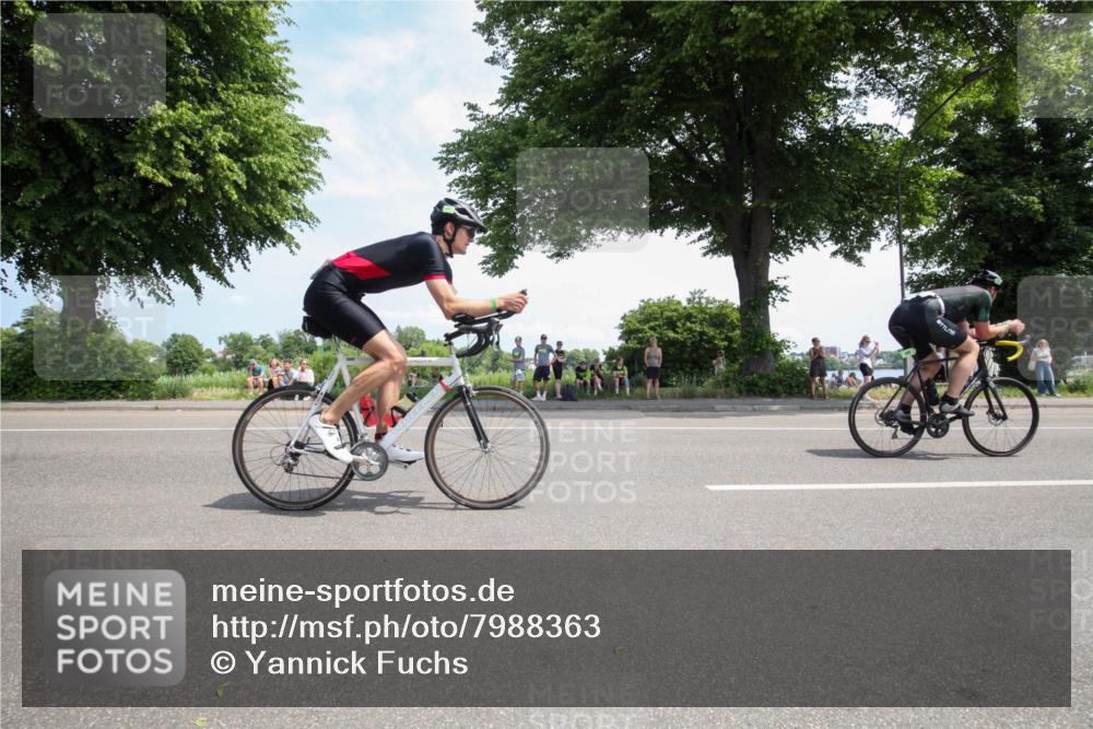 15.06.2025 - 7 Türme Triathlon Yannick Fuchs http://msf.ph/oto/7988363 15.06.2025 12:54:14 Radfahren 332, 510, 570, 604, 613, 649, 1090 meine-sportfotos.de