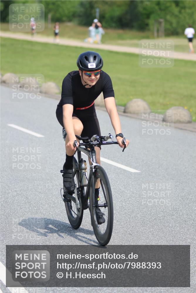 21.06.2025 - 27. Vierlanden-Triathlon H.Heesch http://msf.ph/oto/7988393 15.06.2025 11:42:28 Radfahren 48, 751, 762, 859 meine-sportfotos.de
