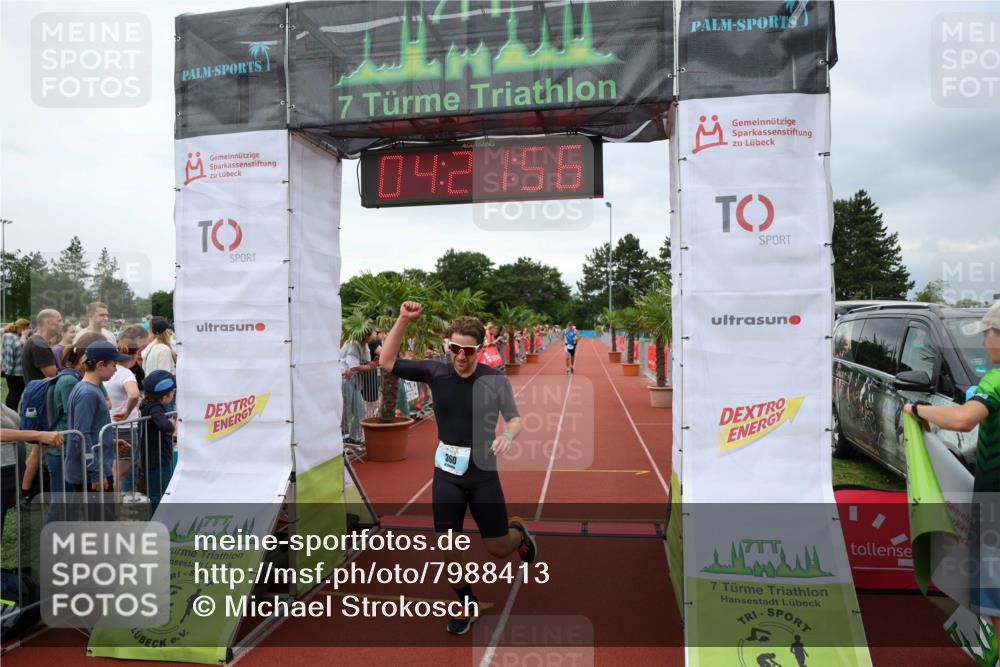 15.06.2025 - 7 Türme Triathlon Michael Strokosch http://msf.ph/oto/7988413 15.06.2025 14:21:56 Ziel 360, 396, 1148 meine-sportfotos.de