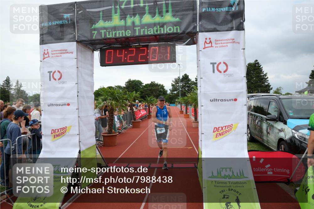 15.06.2025 - 7 Türme Triathlon Michael Strokosch http://msf.ph/oto/7988438 15.06.2025 14:22:01 Ziel 360, 396 meine-sportfotos.de