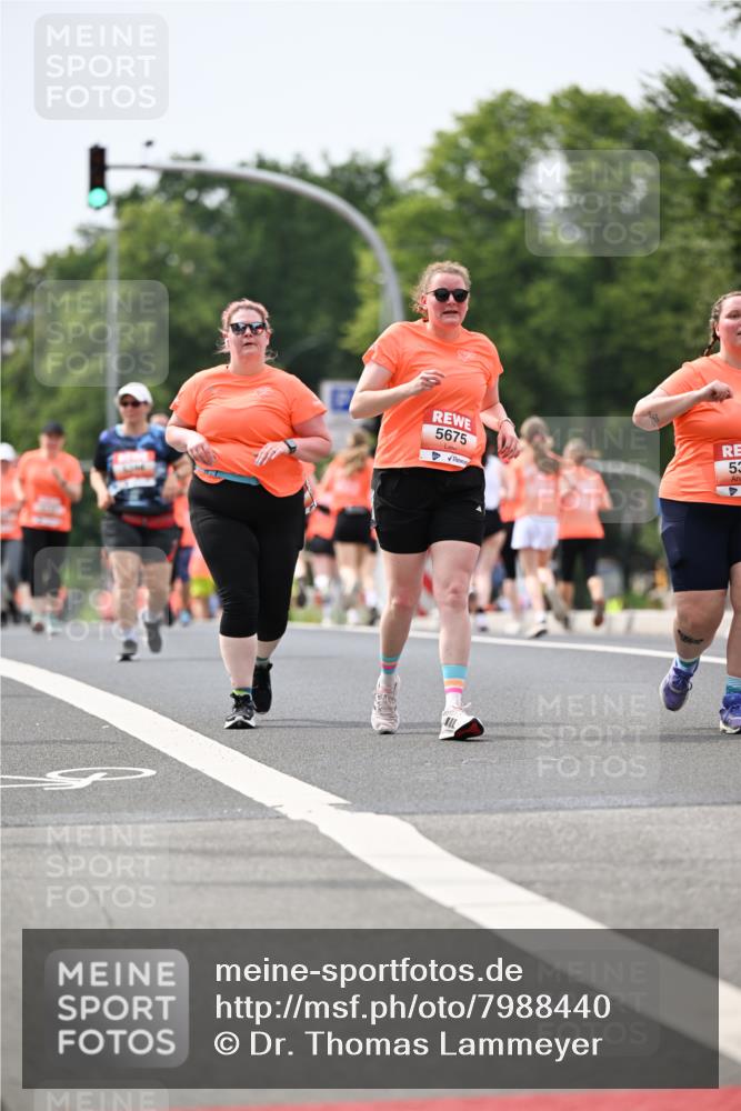 15.06.2025 - REWE Women's Run Dr. Thomas Lammeyer http://msf.ph/oto/7988440 15.06.2025 10:48:33 Laufen 5675, 53 meine-sportfotos.de