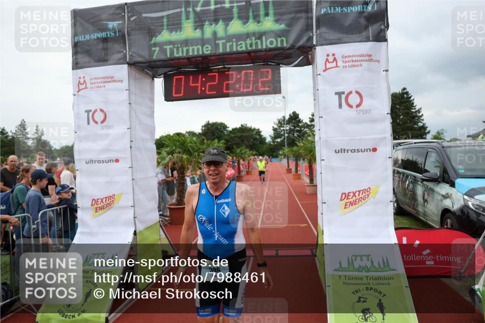15.06.2025 - 7 Türme Triathlon Michael Strokosch http://msf.ph/oto/7988461 15.06.2025 14:22:02 Ziel 360, 396 meine-sportfotos.de