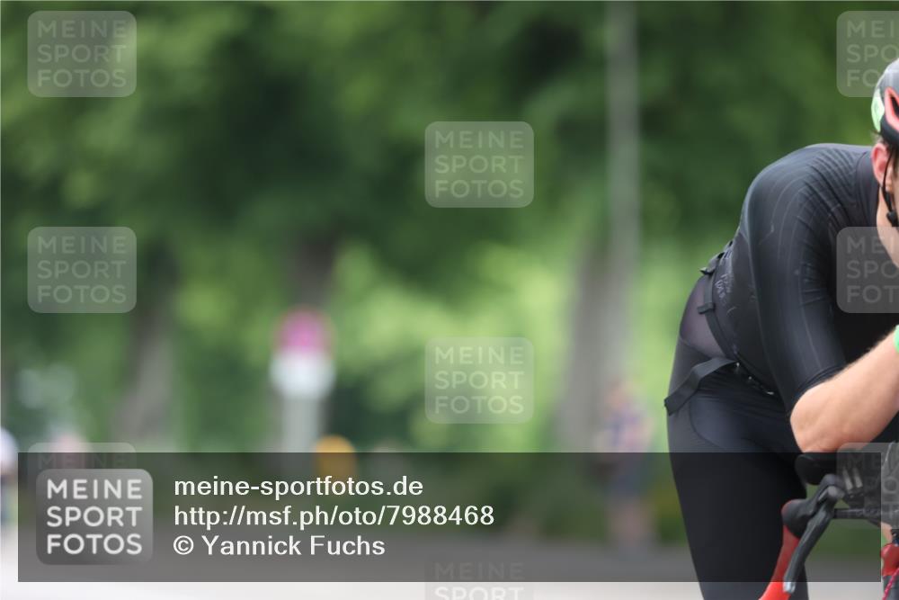 15.06.2025 - 7 Türme Triathlon Yannick Fuchs http://msf.ph/oto/7988468 15.06.2025 11:44:59 Radfahren 202, 242, 255 meine-sportfotos.de