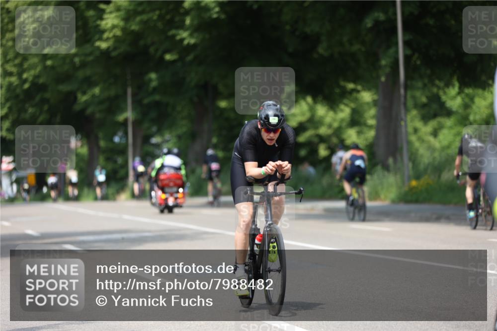 15.06.2025 - 7 Türme Triathlon Yannick Fuchs http://msf.ph/oto/7988482 15.06.2025 13:00:30 Radfahren 200, 402, 461, 577, 879, 945, 963, 1166 meine-sportfotos.de