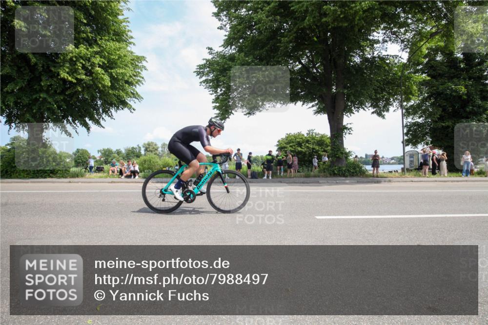 15.06.2025 - 7 Türme Triathlon Yannick Fuchs http://msf.ph/oto/7988497 15.06.2025 12:55:35 Radfahren 536, 559, 568, 612, 613, 637 meine-sportfotos.de