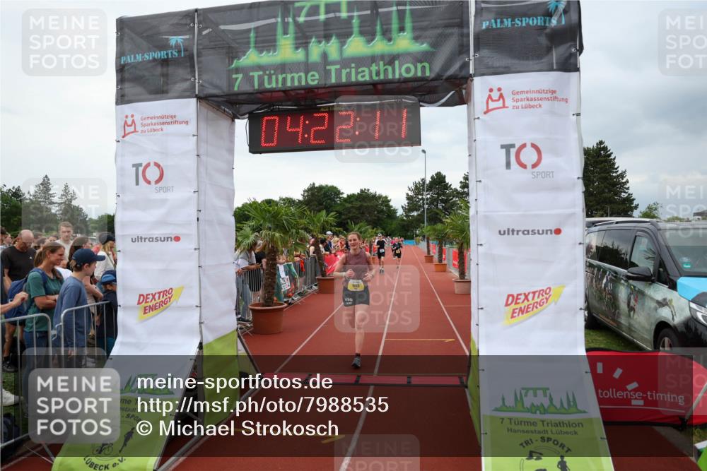 15.06.2025 - 7 Türme Triathlon Michael Strokosch http://msf.ph/oto/7988535 15.06.2025 14:22:11 Ziel 615, 705, 722, 1013 meine-sportfotos.de