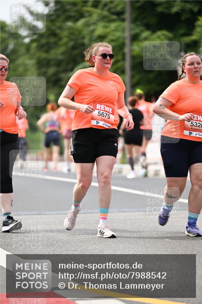 15.06.2025 - REWE Women's Run Dr. Thomas Lammeyer http://msf.ph/oto/7988542 15.06.2025 10:48:37 Laufen 5675 meine-sportfotos.de