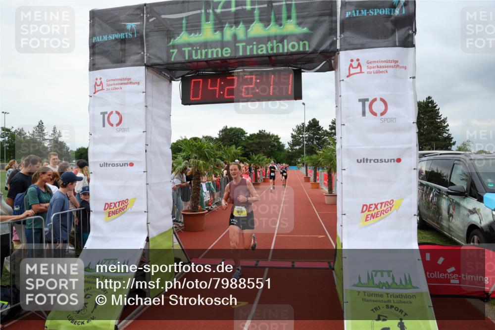 15.06.2025 - 7 Türme Triathlon Michael Strokosch http://msf.ph/oto/7988551 15.06.2025 14:22:11 Ziel 615, 705, 722, 1013 meine-sportfotos.de