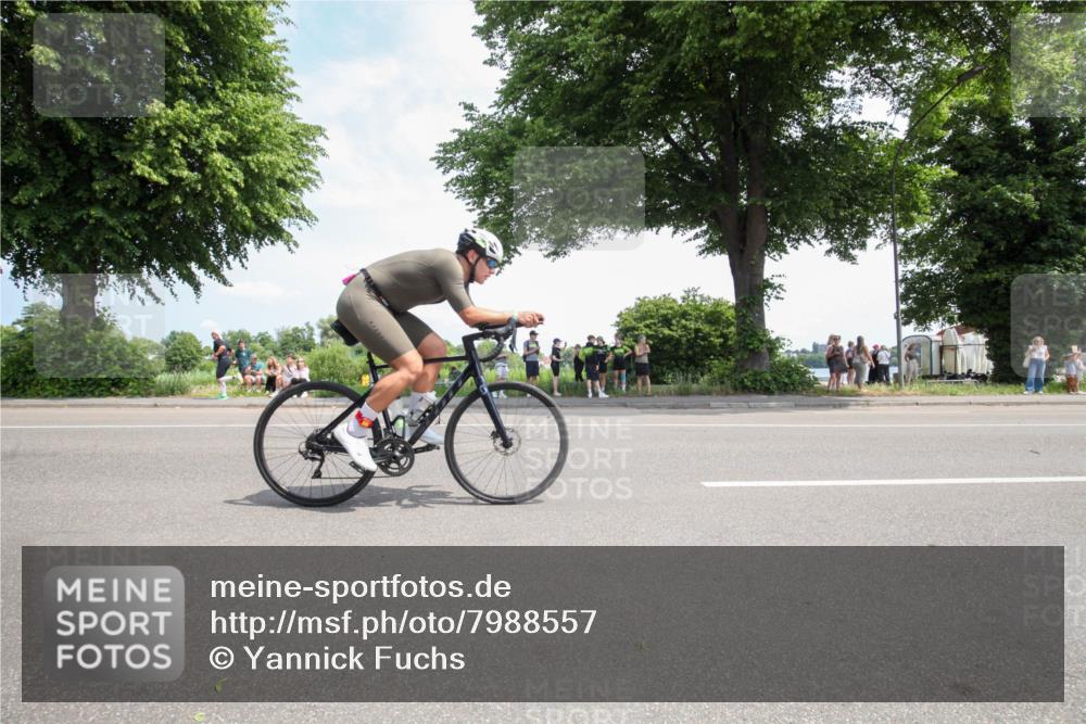 15.06.2025 - 7 Türme Triathlon Yannick Fuchs http://msf.ph/oto/7988557 15.06.2025 12:56:13 Radfahren 284, 454, 538, 550, 557, 635, 674 meine-sportfotos.de