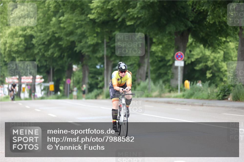 15.06.2025 - 7 Türme Triathlon Yannick Fuchs http://msf.ph/oto/7988582 15.06.2025 11:45:32 Radfahren 256, 265, 302 meine-sportfotos.de