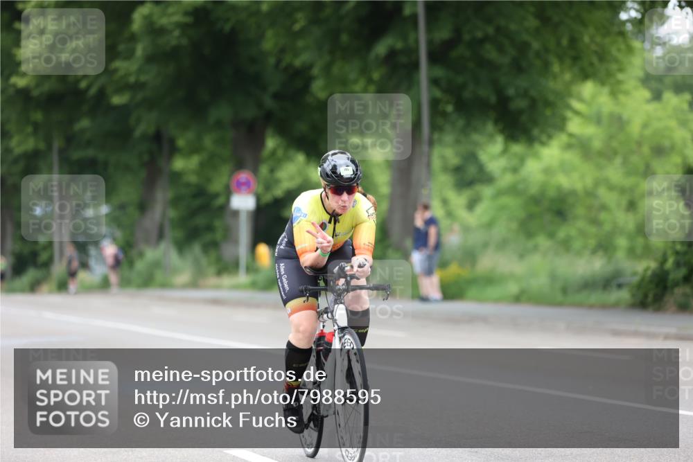 15.06.2025 - 7 Türme Triathlon Yannick Fuchs http://msf.ph/oto/7988595 15.06.2025 11:45:33 Radfahren 256, 260, 265, 302 meine-sportfotos.de