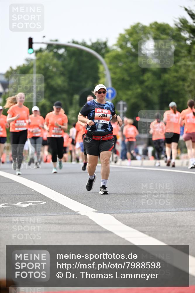 15.06.2025 - REWE Women's Run Dr. Thomas Lammeyer http://msf.ph/oto/7988598 15.06.2025 10:48:39 Laufen 5384 meine-sportfotos.de
