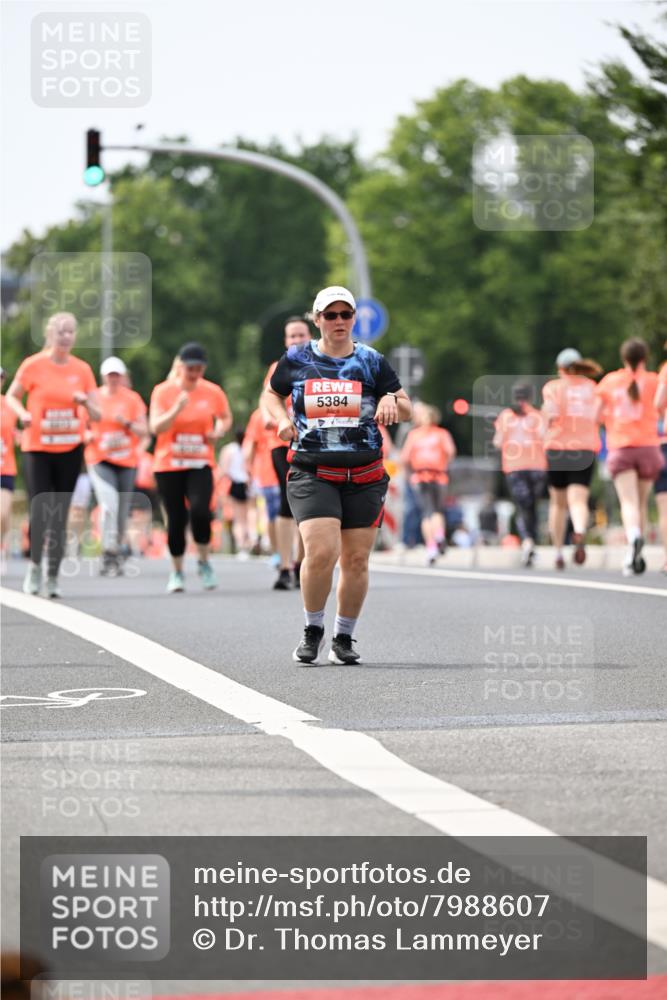 15.06.2025 - REWE Women's Run Dr. Thomas Lammeyer http://msf.ph/oto/7988607 15.06.2025 10:48:39 Laufen 5384 meine-sportfotos.de