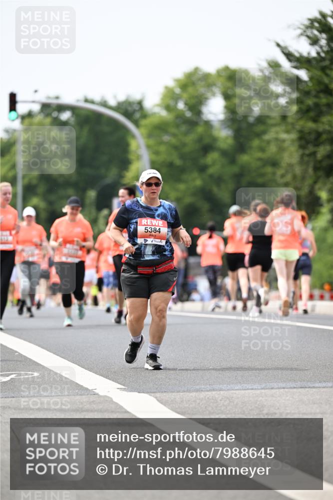 15.06.2025 - REWE Women's Run Dr. Thomas Lammeyer http://msf.ph/oto/7988645 15.06.2025 10:48:40 Laufen 5384 meine-sportfotos.de