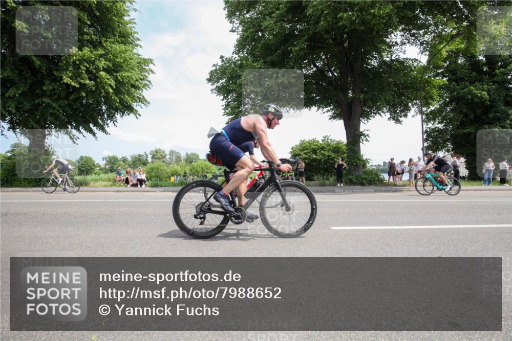 15.06.2025 - 7 Türme Triathlon Yannick Fuchs http://msf.ph/oto/7988652 15.06.2025 12:57:05 Radfahren 248, 315, 360, 388, 390, 440, 568, 640, 664, 1072 meine-sportfotos.de
