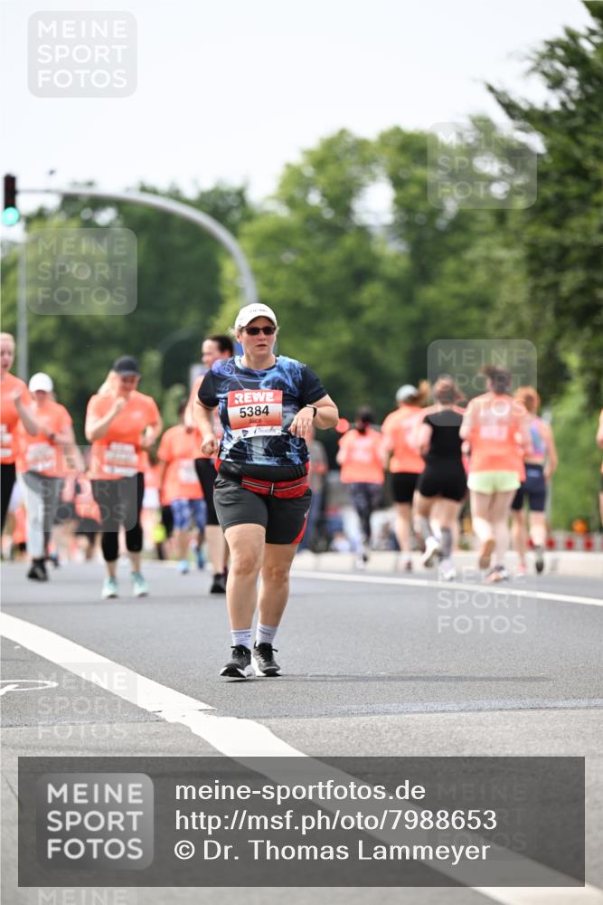 15.06.2025 - REWE Women's Run Dr. Thomas Lammeyer http://msf.ph/oto/7988653 15.06.2025 10:48:40 Laufen 5384 meine-sportfotos.de