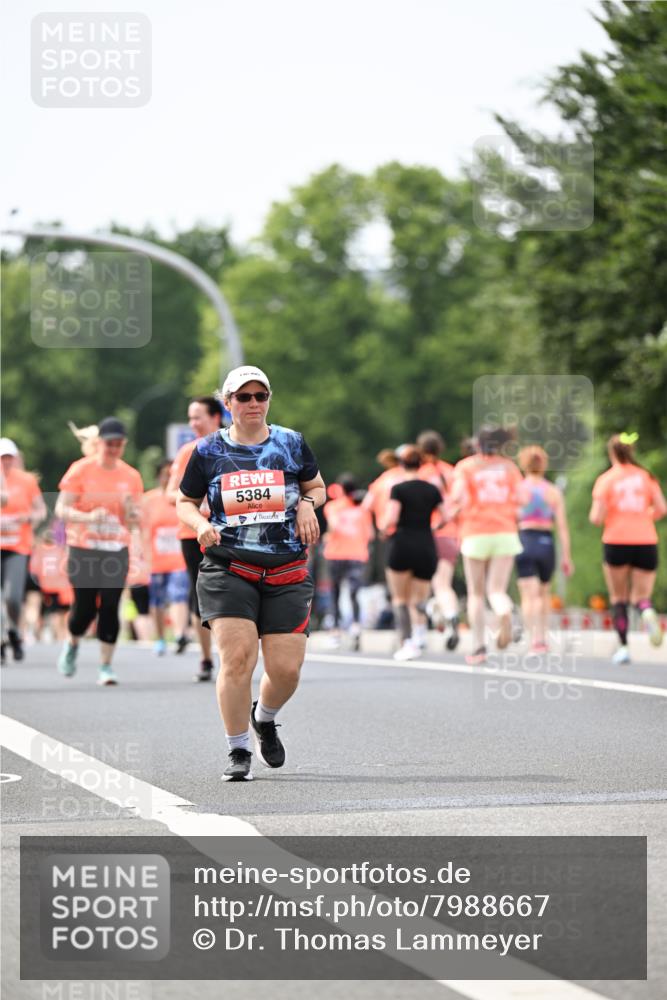 15.06.2025 - REWE Women's Run Dr. Thomas Lammeyer http://msf.ph/oto/7988667 15.06.2025 10:48:40 Laufen 5384 meine-sportfotos.de