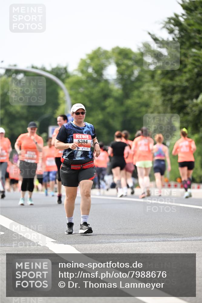 15.06.2025 - REWE Women's Run Dr. Thomas Lammeyer http://msf.ph/oto/7988676 15.06.2025 10:48:40 Laufen 5384 meine-sportfotos.de
