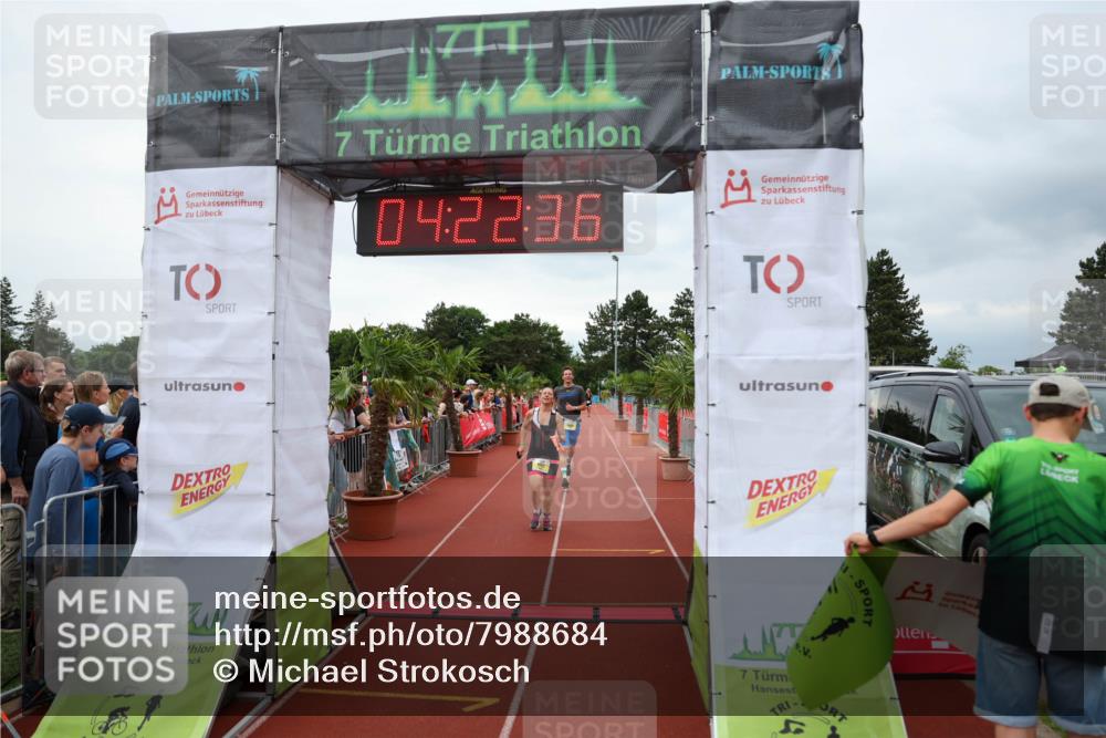 15.06.2025 - 7 Türme Triathlon Michael Strokosch http://msf.ph/oto/7988684 15.06.2025 14:22:36 Ziel 1000, 1042 meine-sportfotos.de